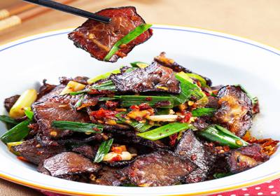 舌尖上的湘西密碼：十大土家苗寨風味，讓你體驗不一樣的煙火氣！